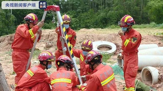 安全生产月武汉安邦致远科普封闭空间体验设备